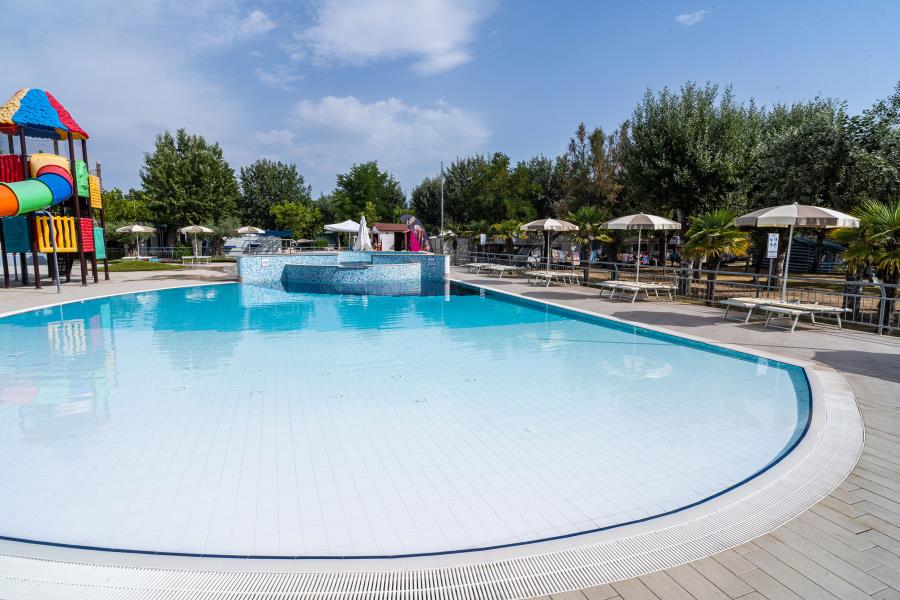 Club del Sole Stork Family Collection Italien